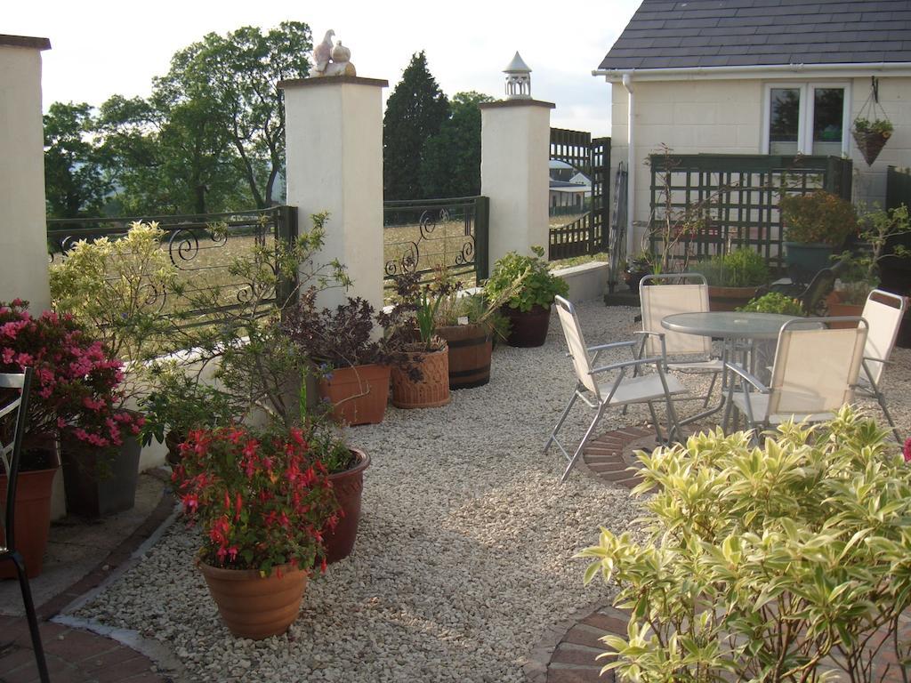 Dean Valley Panorama Bed & Breakfast Lydney Exterior foto