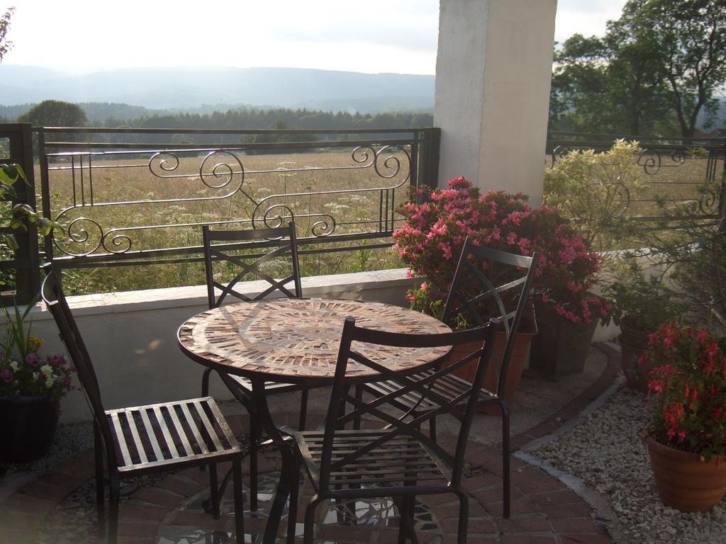 Dean Valley Panorama Bed & Breakfast Lydney Exterior foto